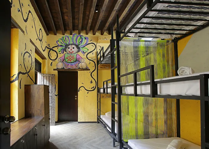 Mexiqui Zocalo Hostal México DF
