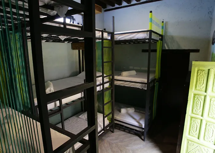 Hostal Mexiqui Zocalo *